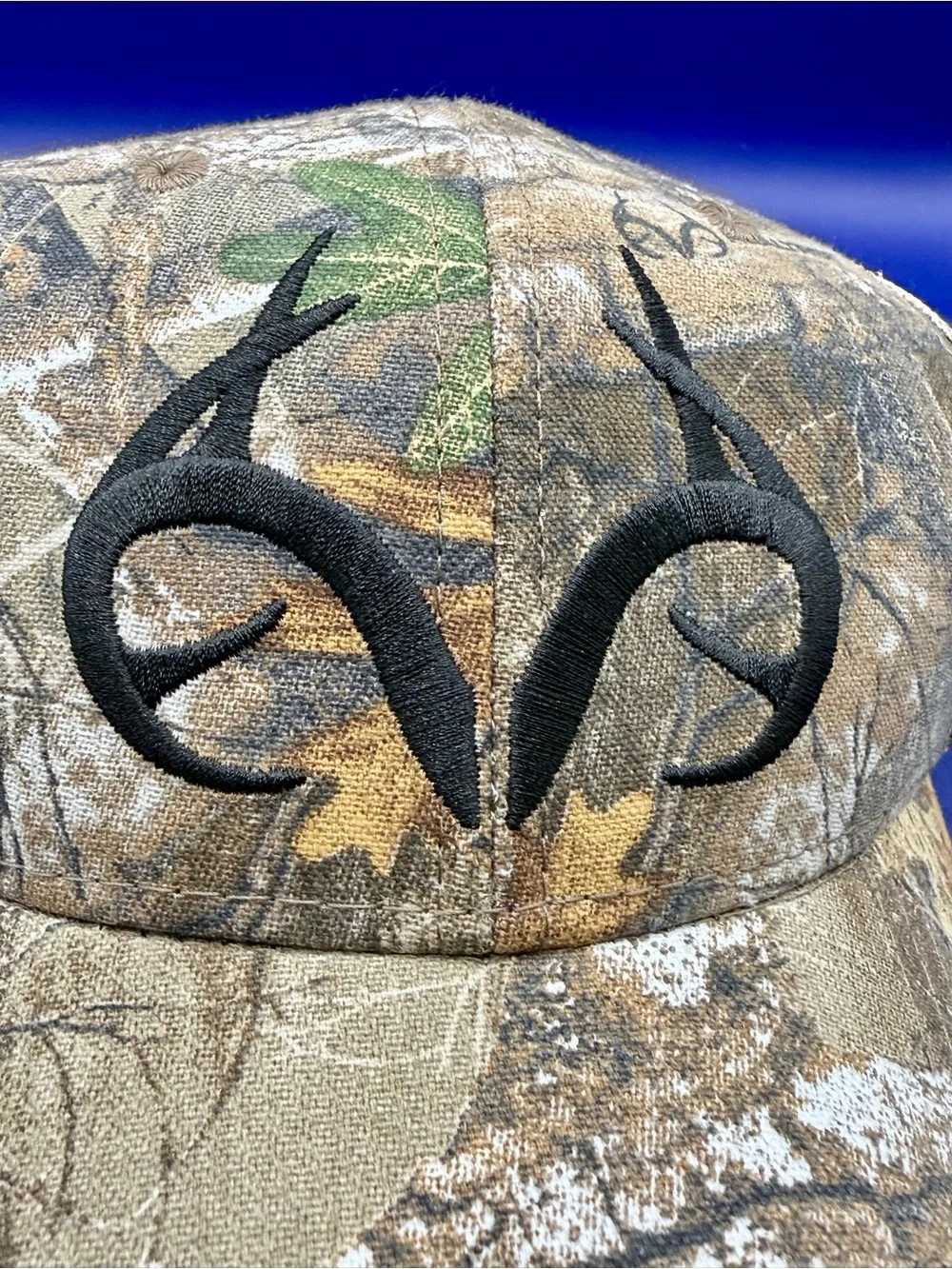 Realtree Camo Trucker Hat Antler Logo Mesh Snapback OSFM Hunting Outdoor Cap